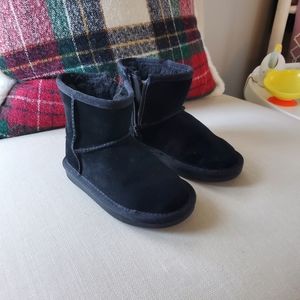 Toddler Koolaburra by Ugg boots